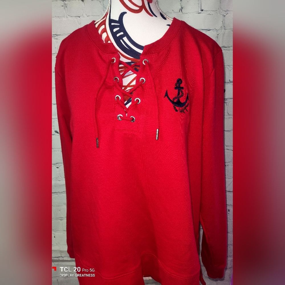 Tommy Hilfiger sweater size large